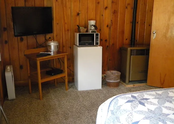 Trail Shop Inn 2*