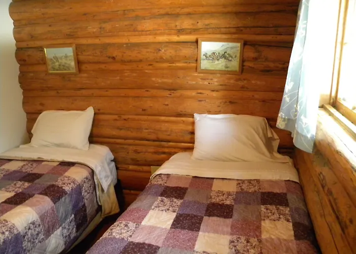 Trail Shop Inn Wapiti