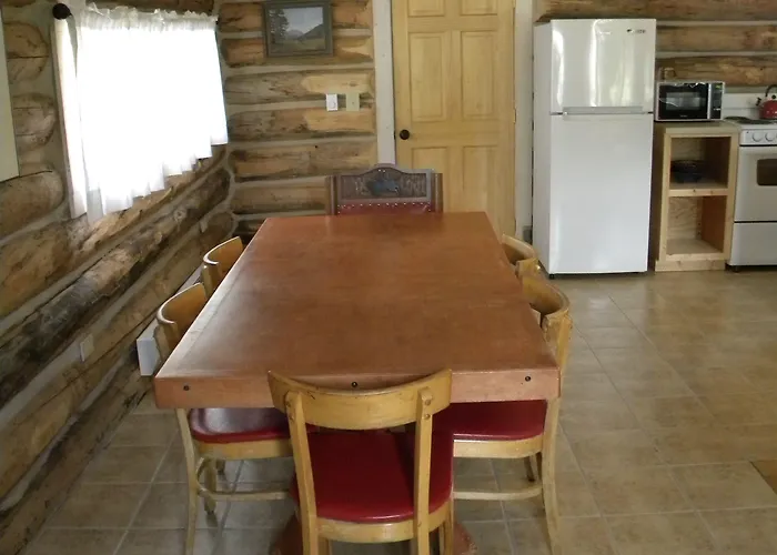 Trail Shop Inn
