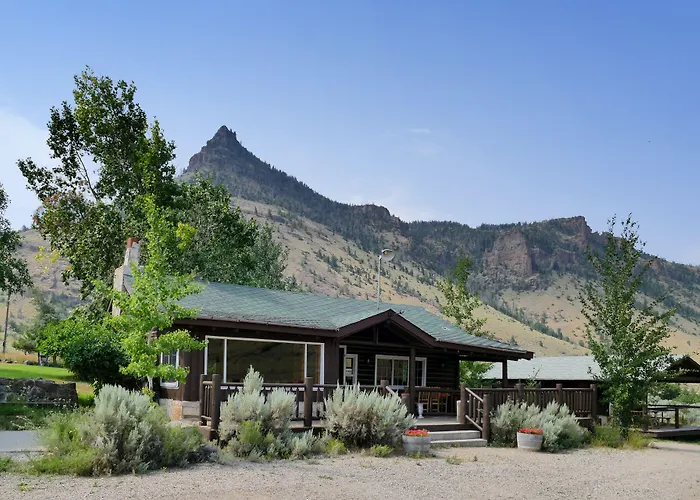 Inn Trail Shop 2*